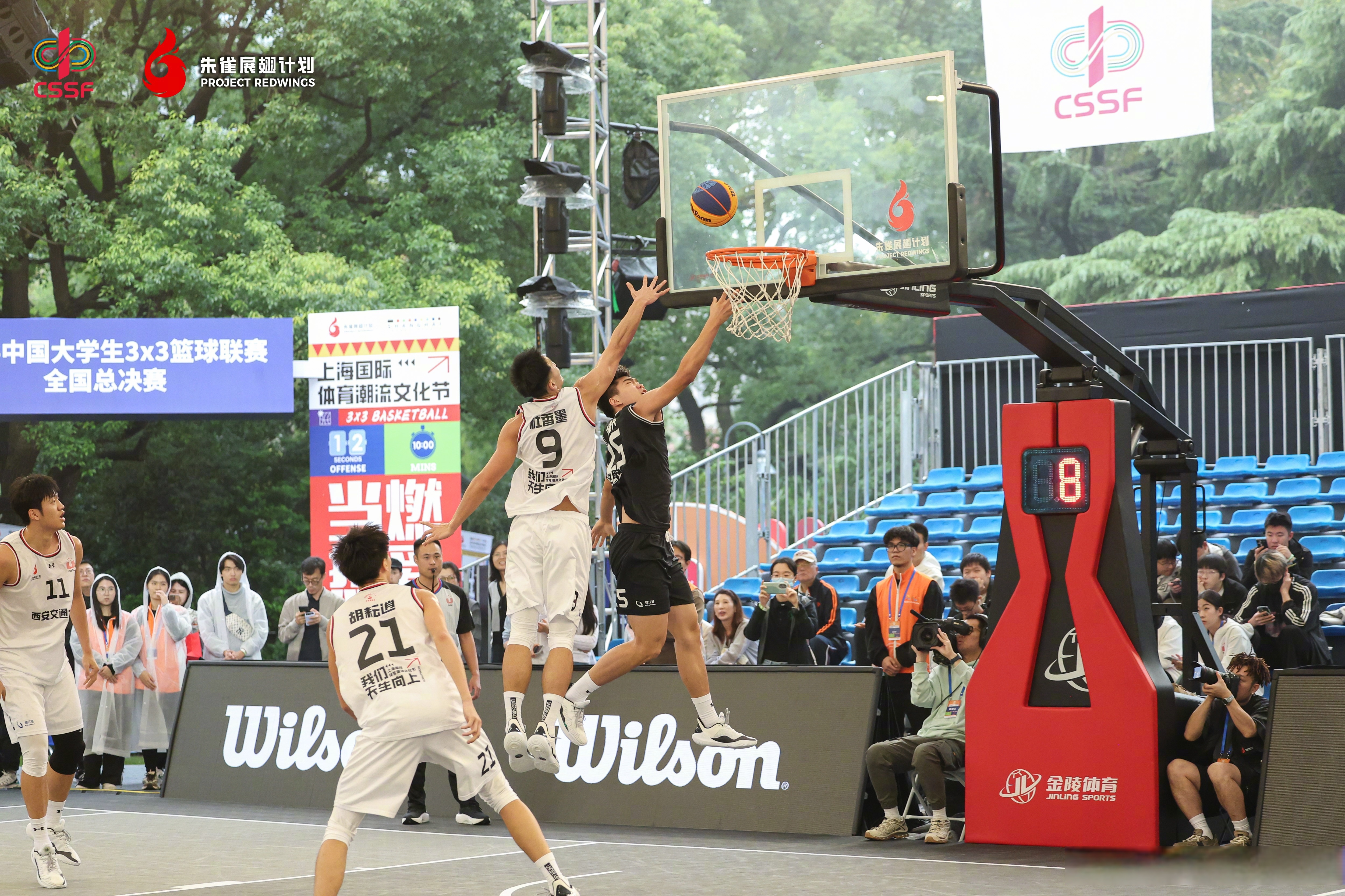 全球篮球赛事吸引各国球队参与